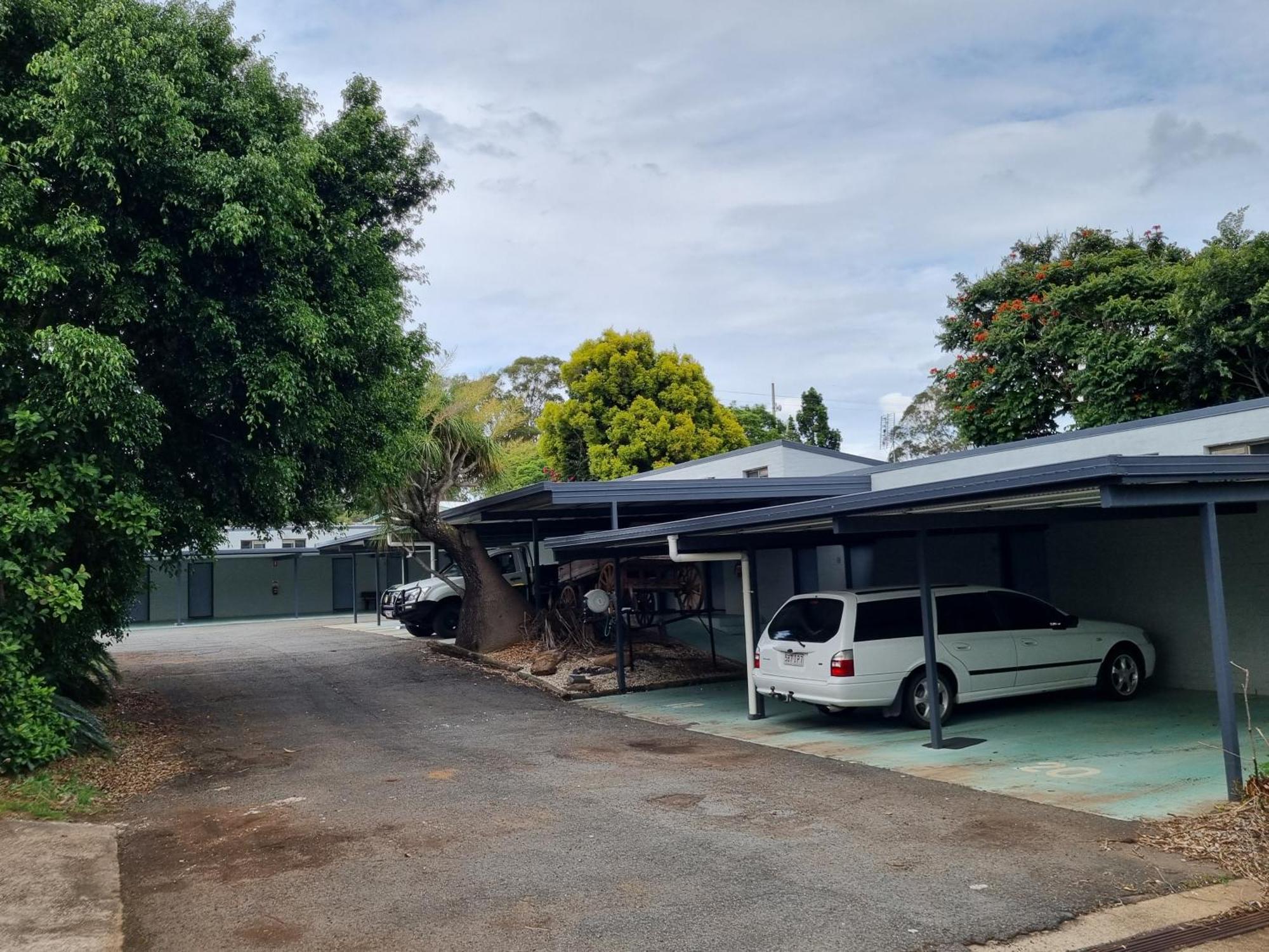 Y Motels Yarraman Exterior foto